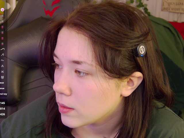 Kelly-foox's BongaCams show and profile