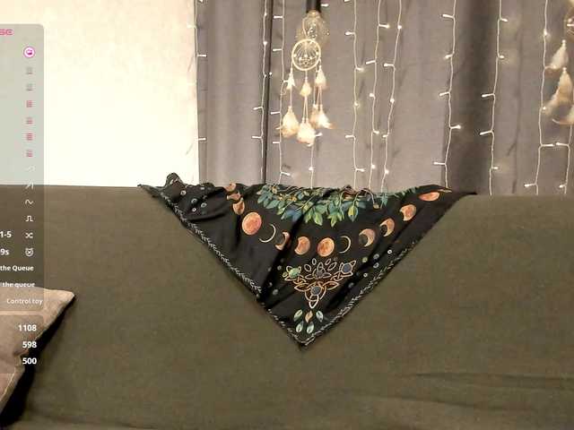 Kelly-foox's BongaCams show and profile