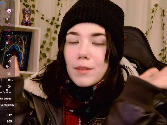 Kelly-foox's BongaCams show and profile