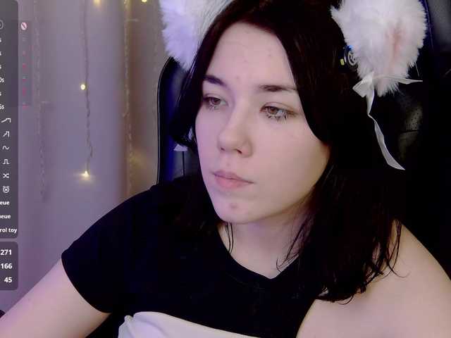 Kelly-foox's BongaCams show and profile