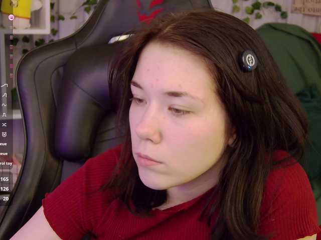 Kelly-foox's BongaCams show and profile