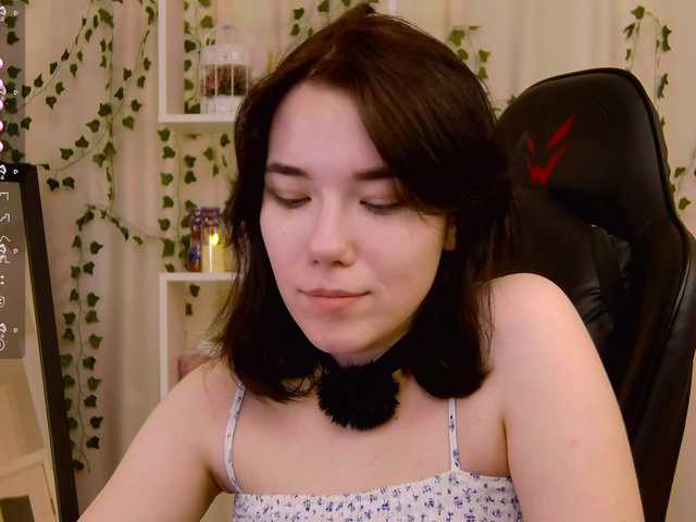 Kelly-foox's BongaCams show and profile