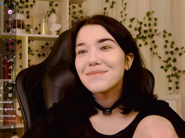 Kelly-foox's BongaCams show and profile