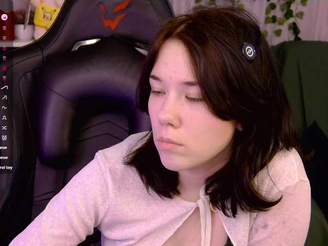 Kelly-foox's BongaCams show and profile