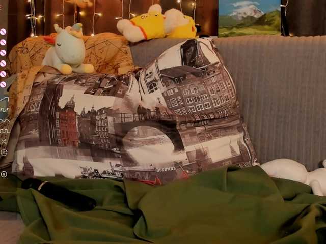 Kelly-foox's BongaCams show and profile