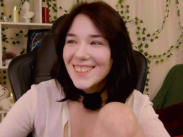 Kelly-foox's BongaCams show and profile