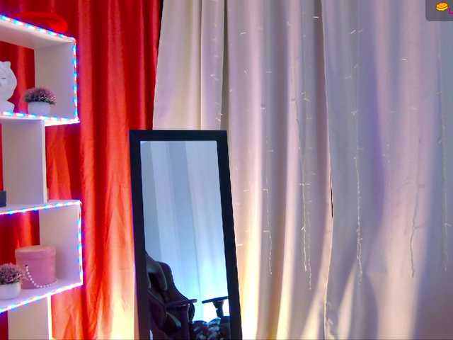 Kelly-foox from BongaCams