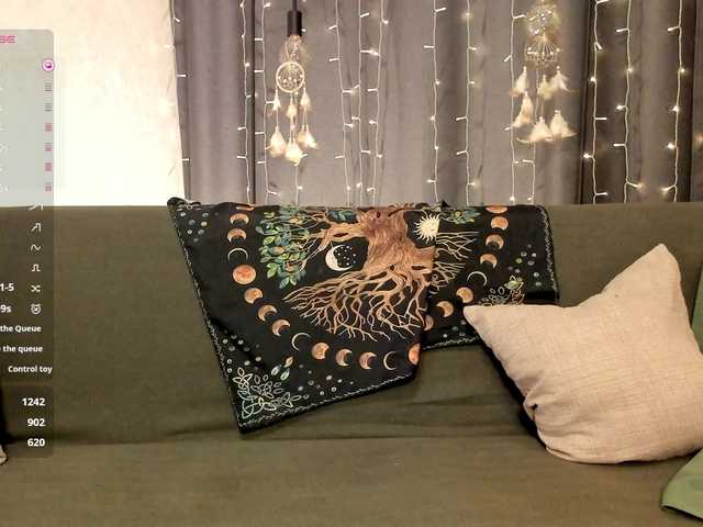 Kelly-foox's BongaCams show and profile