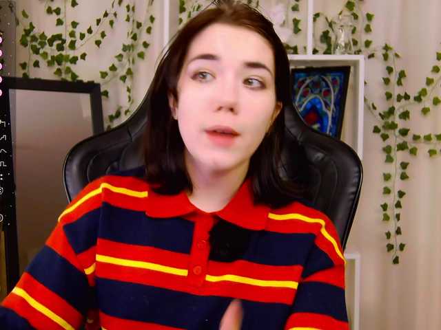 Kelly-foox's BongaCams show and profile