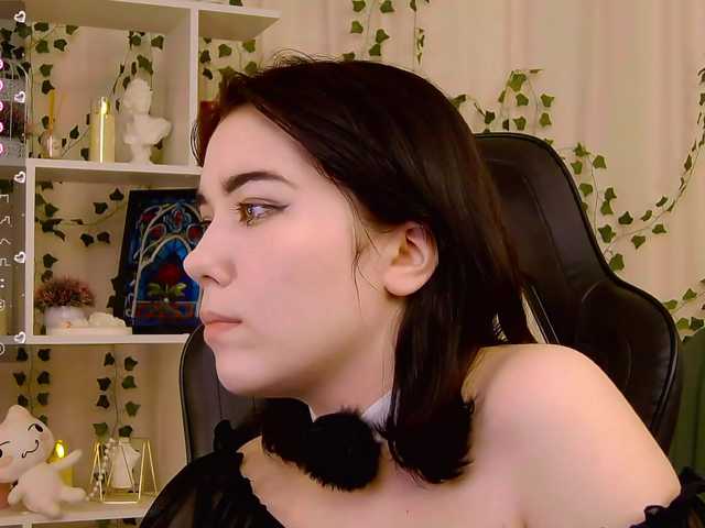 Kelly-foox's BongaCams show and profile