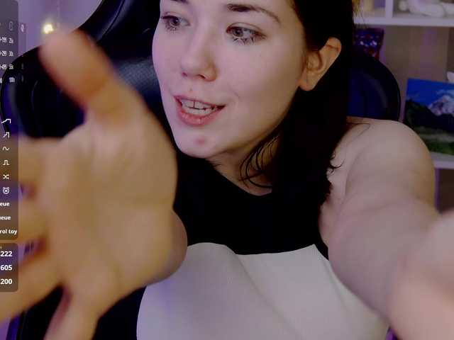 Kelly-foox's BongaCams show and profile