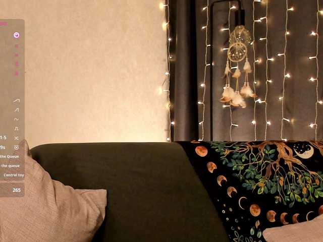 Kelly-foox's BongaCams show and profile