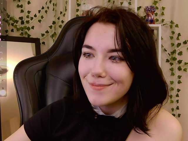 Kelly-foox's BongaCams show and profile