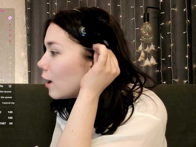 Kelly-foox's BongaCams show and profile