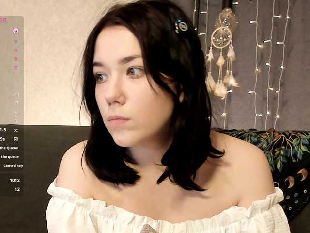 Kelly-foox's BongaCams show and profile