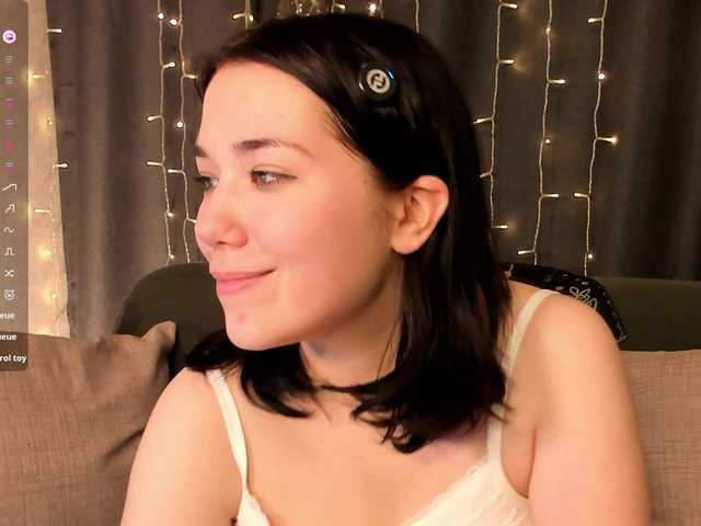 Kelly-foox's BongaCams show and profile