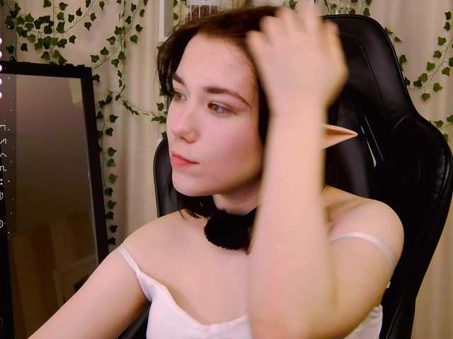 Kelly-foox's BongaCams show and profile