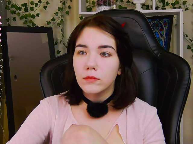 Kelly-foox's BongaCams show and profile