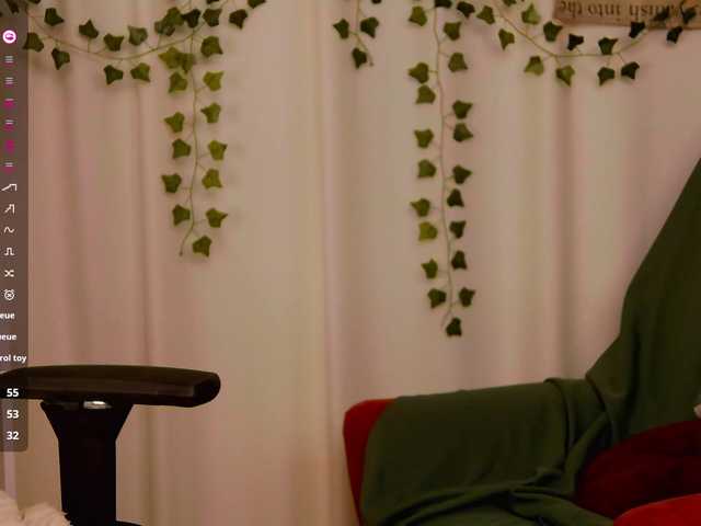 Kelly-foox's BongaCams show and profile