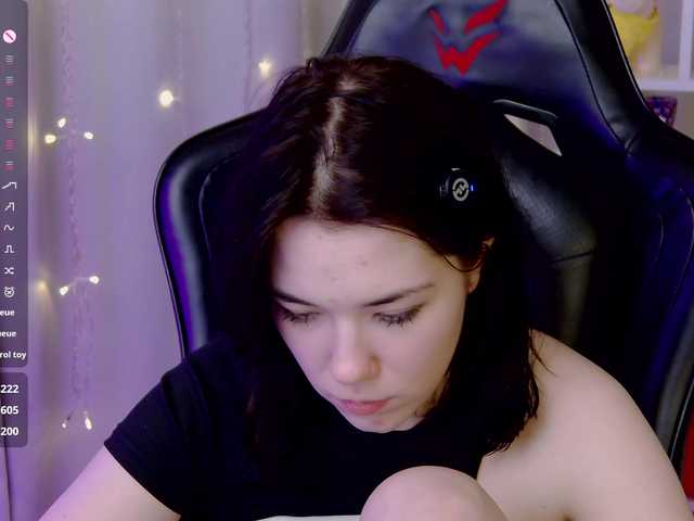 Kelly-foox's BongaCams show and profile