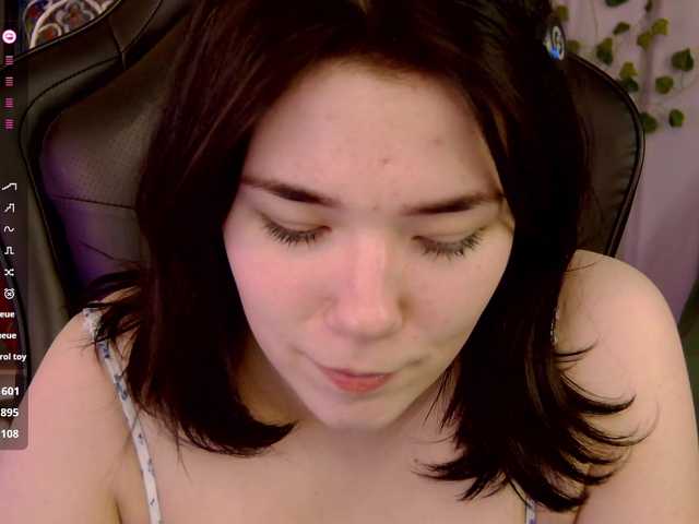 Kelly-foox's BongaCams show and profile