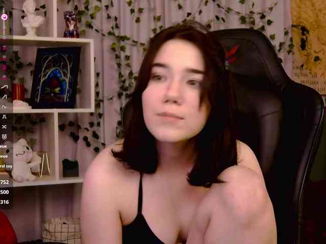 Kelly-foox Live Webcam on BongaCams