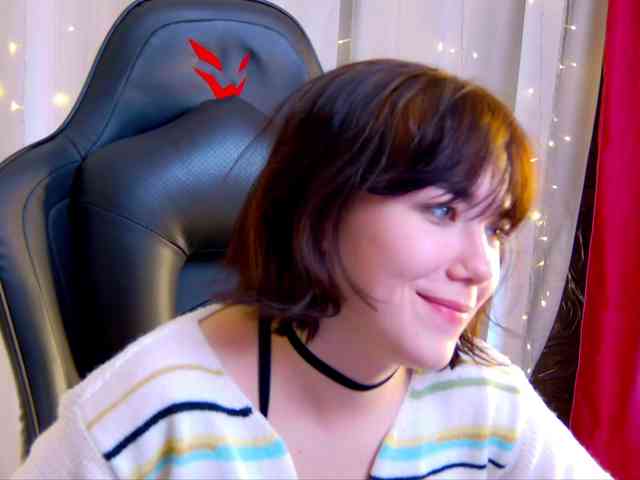 Kelly-foox webcam