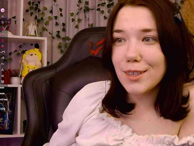 Kelly-foox webcam