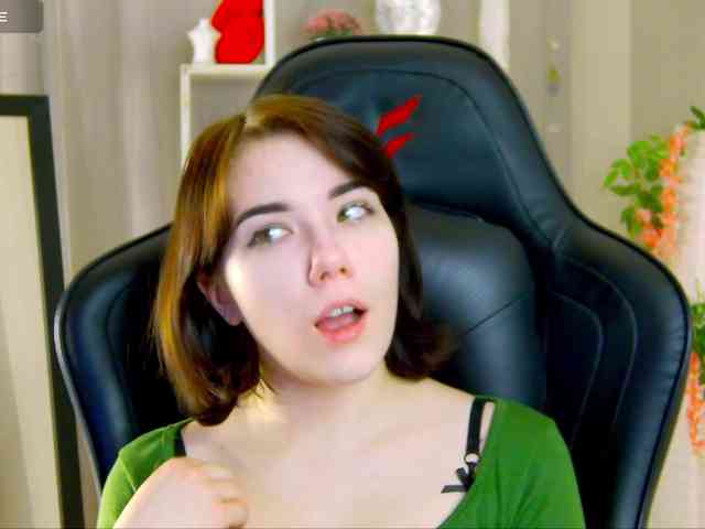 Kelly-foox Live Webcam on BongaCams