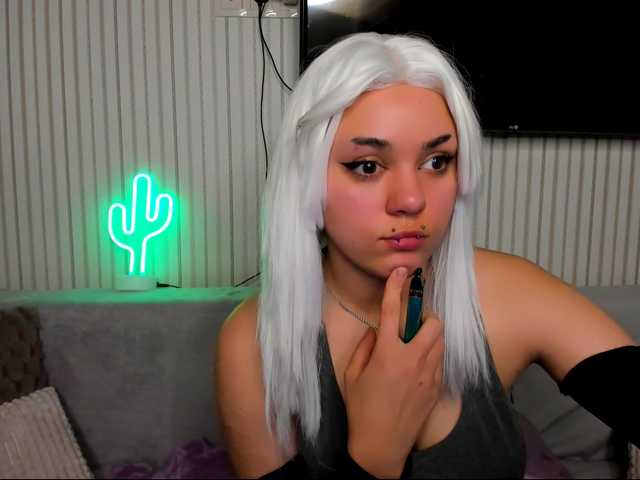 EricaHoff's Thumb Image