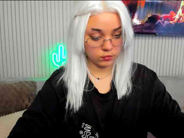 EricaHoff webcam