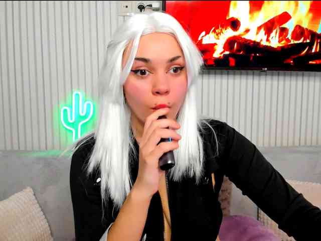 EricaHoff webcam