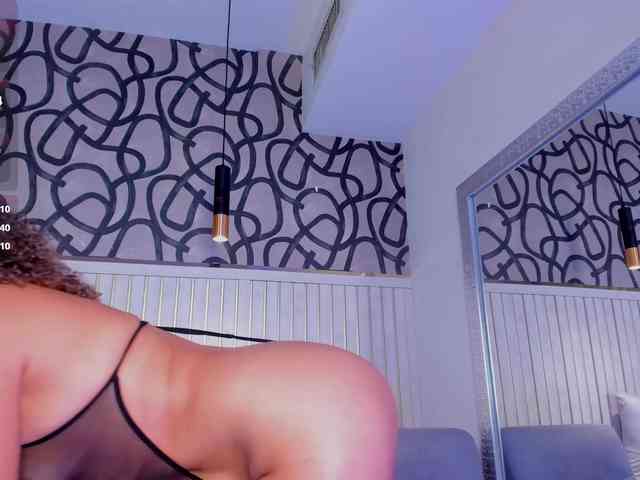 AliciaMonroe webcam