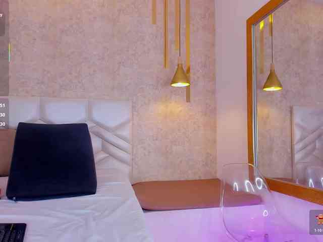 AliciaMonroe AliciaMonroe