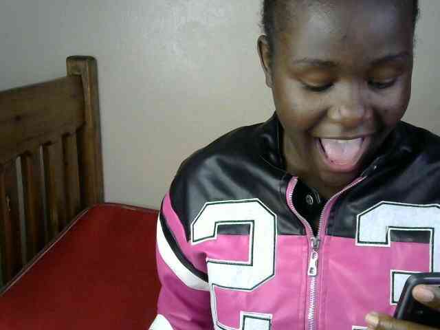QueenEbony webcam
