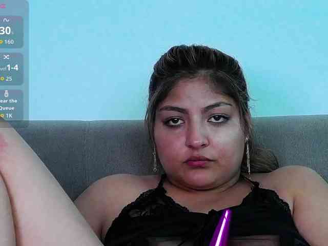 CinnaMorena webcam