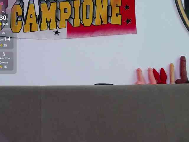 CinnaMorena webcam