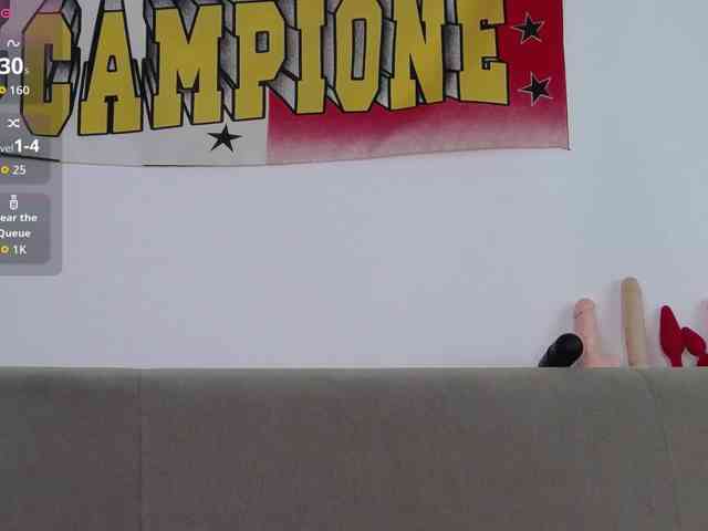 CinnaMorena webcam