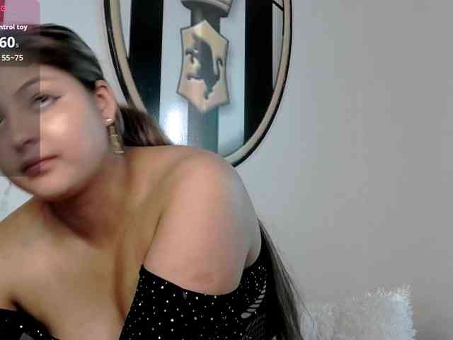 CinnaMorena webcam