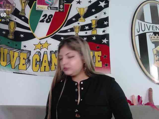 CinnaMorena webcam