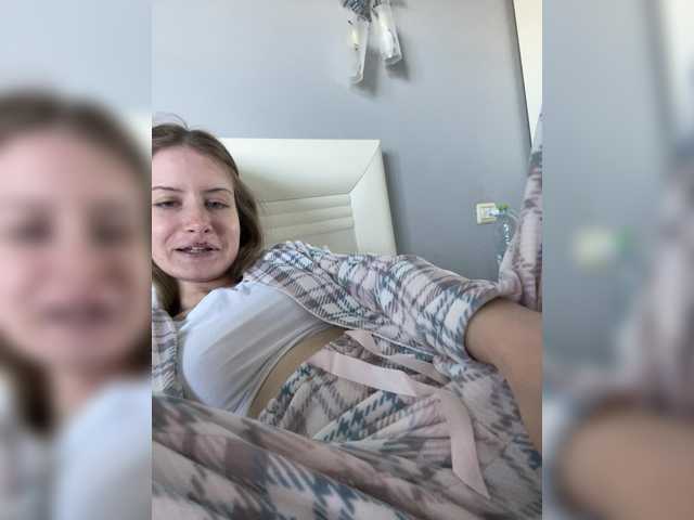 LUXUKISSKA's BongaCams show and profile