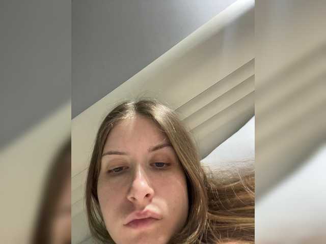 LUXUKISSKA's BongaCams show and profile