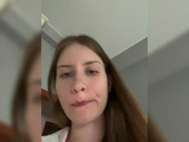 LUXUKISSKA's BongaCams show and profile