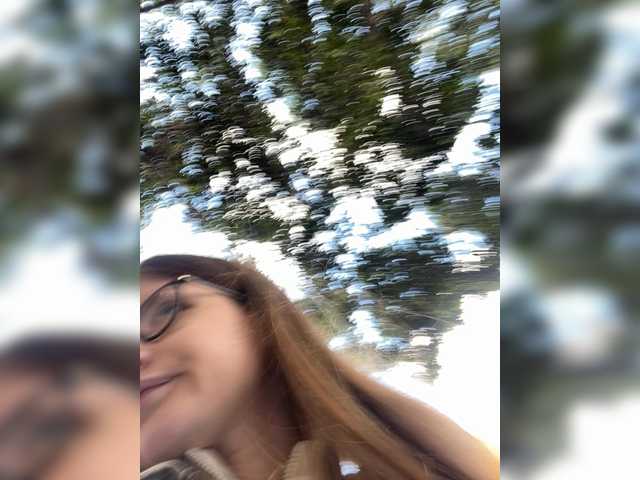 LUXUKISSKA's BongaCams show and profile