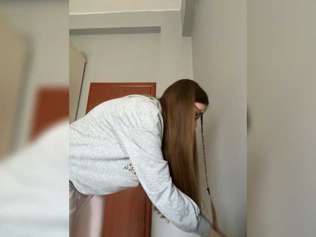 LUXUKISSKA's BongaCams show and profile