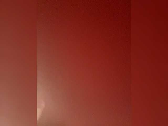 LUXUKISSKA's BongaCams show and profile