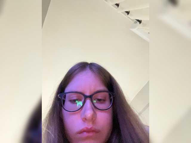 LUXUKISSKA's BongaCams show and profile