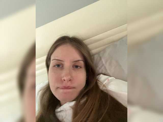 LUXUKISSKA's BongaCams show and profile