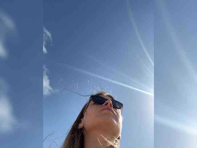 Luxukisska Live Webcam on BongaCams