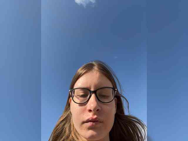 Luxukisska Live Webcam on BongaCams